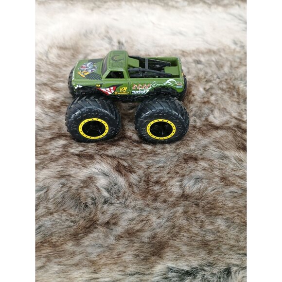 Hot Wheels Zombie Monster Truck Diecast 1:64 Scale Green With Graphics Durable - Picture 1 of 8